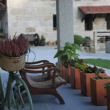 A Ecogranxa فندق بونتيفيذرا