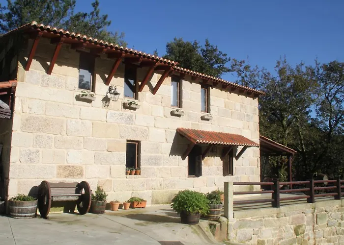 A Ecogranxa فندق بونتيفيذرا